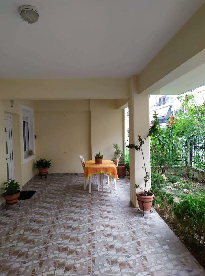 Nice And Cosy House 2 Larissa Exterior photo
